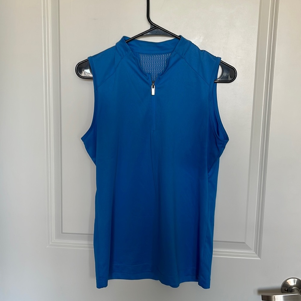Golf tank that’s trendy and swing approved!